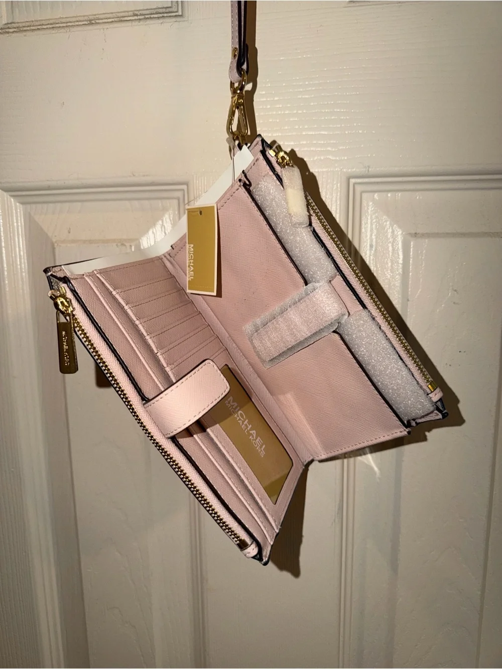 Michael Kors Light Pink Saffiano Wristlet with Gold Hardware - Picture 4 of 8